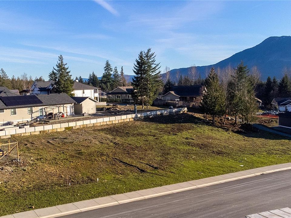 1st image of 469 Winter Dr