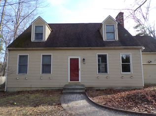 300 Cedar St, Sturbridge, MA 01566