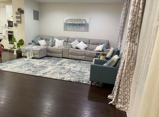 42255 Graves Mountain Ter, Chantilly, VA 20152