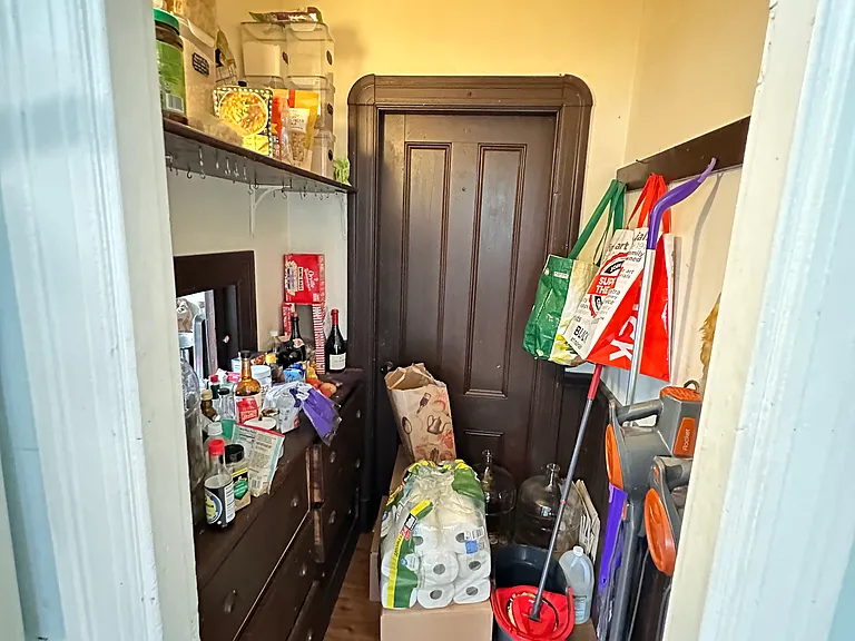 154 Walnut St #1 — Photo 7