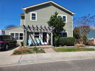 63 Kerrigan St, Long Beach, NY 11561