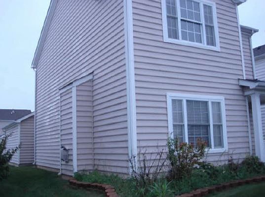 4th image of 4041 Redroyal Ave