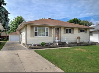 931 Georgette Ln, Cleveland, OH 44109