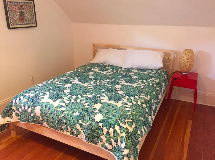 Back bedroom