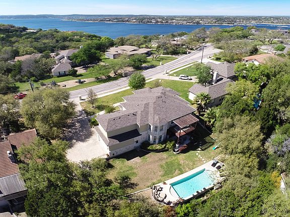 2nd image of 134 Lakeway Dr