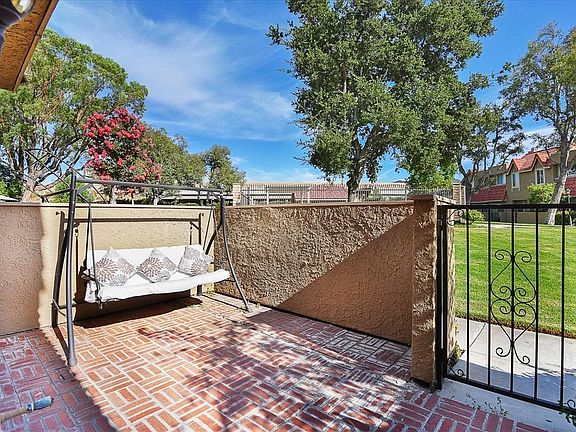 2nd image of 17924 River Cir APT 5