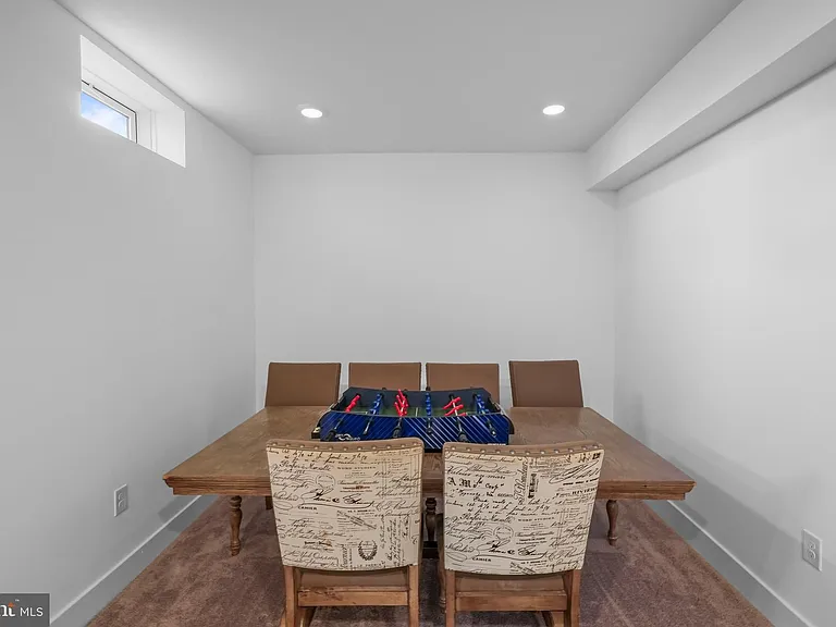 4 William Boyer Dr — Photo 53