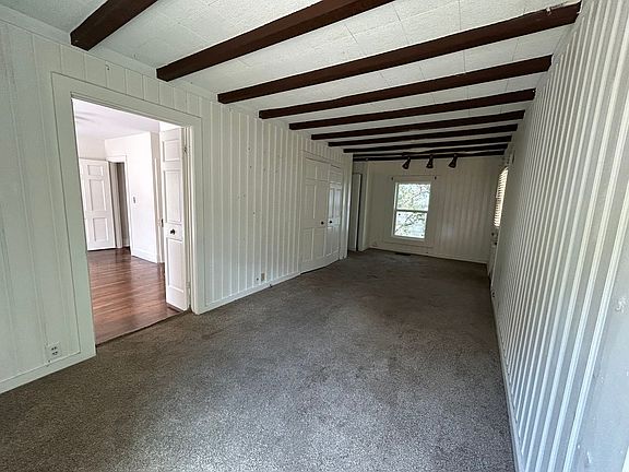 5th image of 3921 Maryland Ave