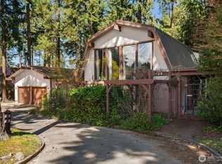 1725 W 13th St, Port Angeles, WA 98363