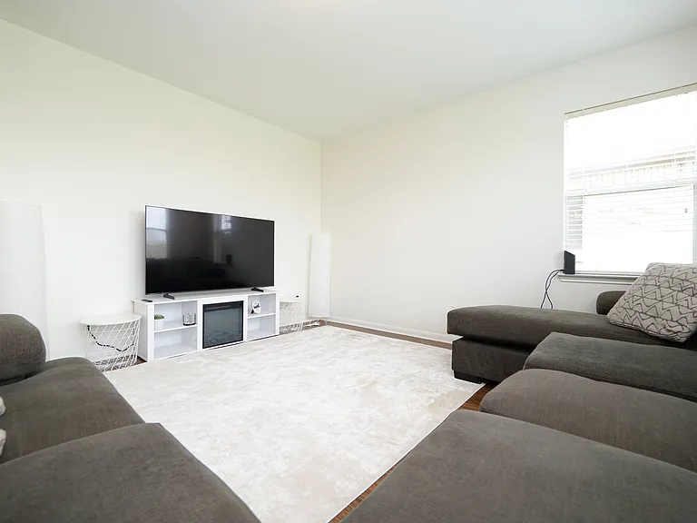 1203 Lavender Shade Ct — Photo 9