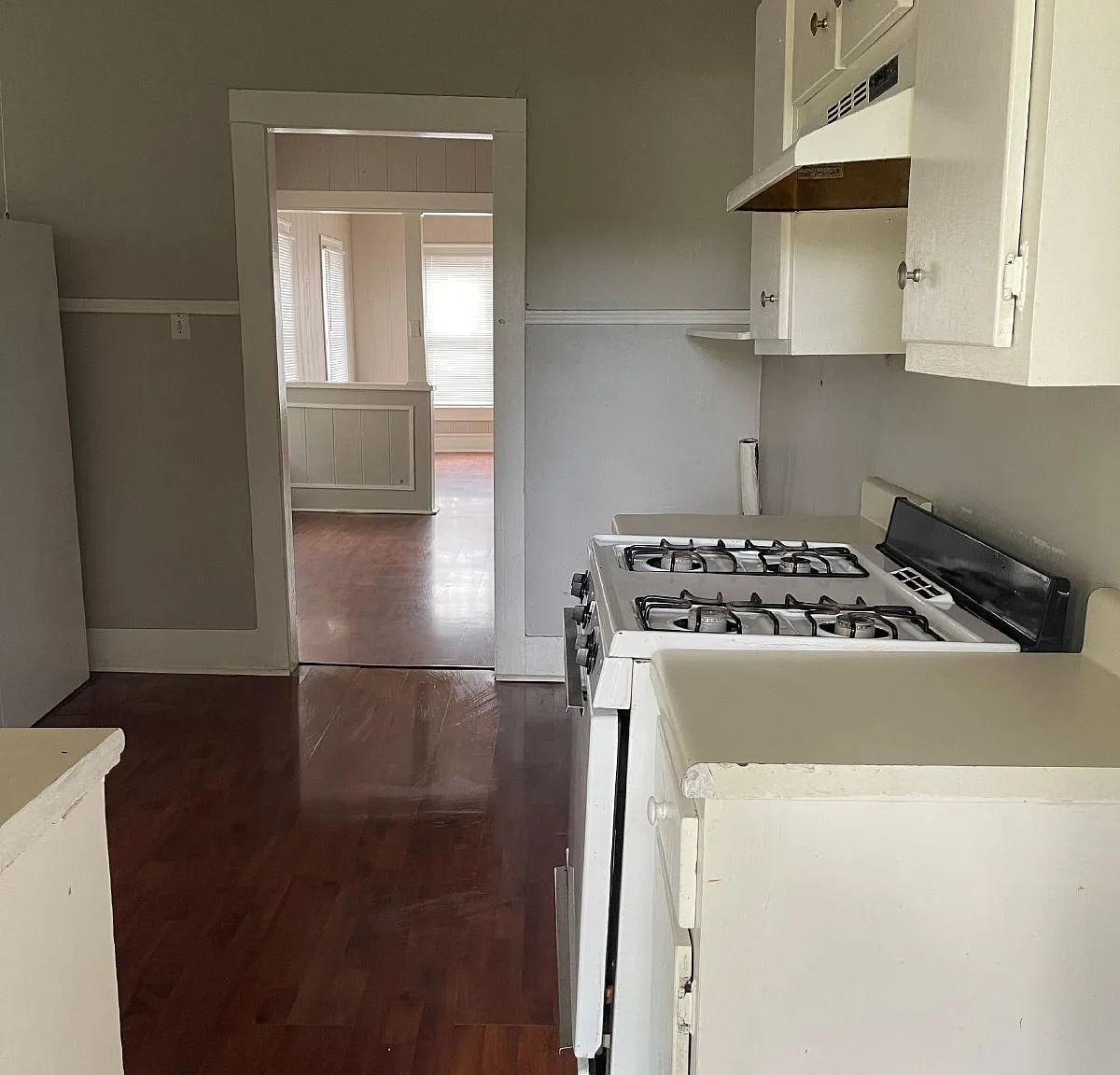 2 bed, 1.0 bath, 1178 sqft, $1,000 — Photo 3