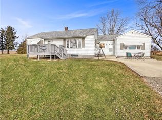 1680 County Road 900n, Sullivan, IL 61951