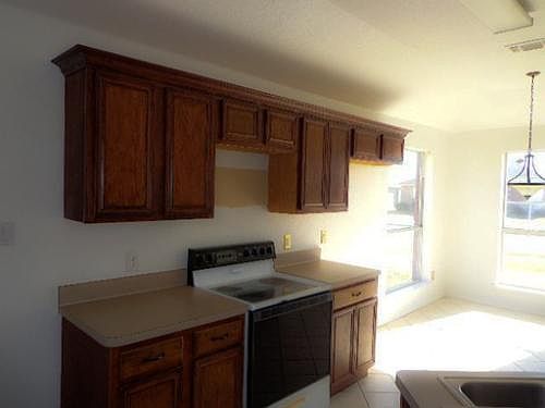 5th image of 1525 Allen Dr