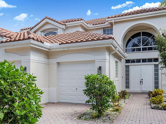 3rd image of 12480 NW 62nd Court