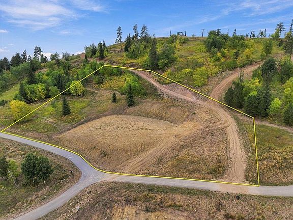 2nd image of 6 Deer Mountain Rd