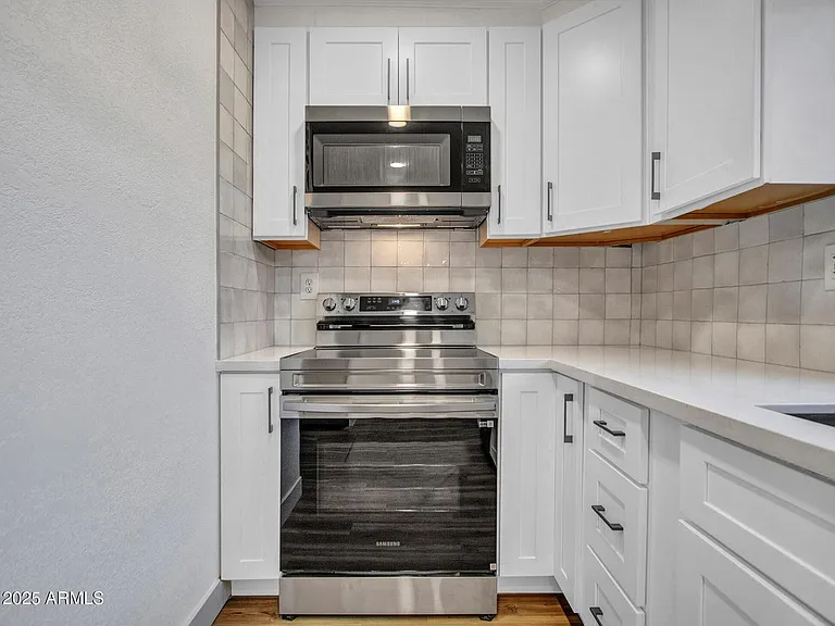 3501 N 64th St #18 — Photo 12