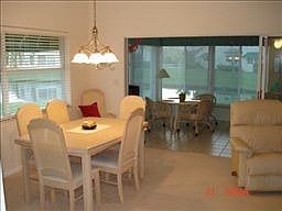 4th image of 804 McGregor Park Cir