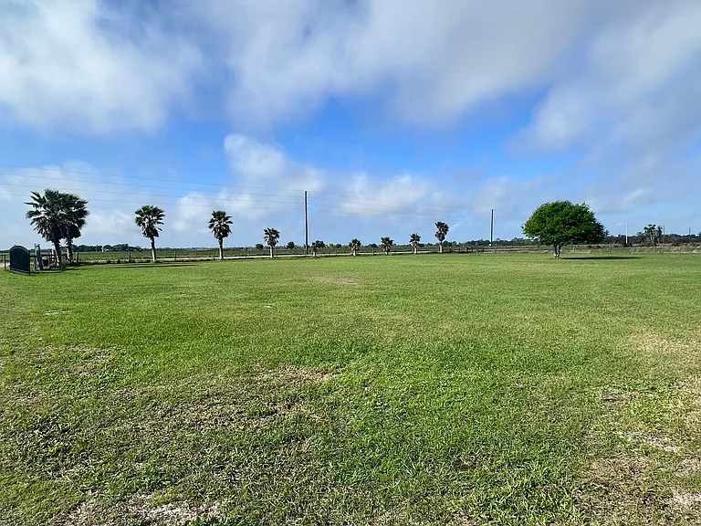 35495 Singletary Rd — Photo 43