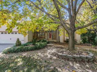 2909 N Wild Rose Ct, Wichita, KS 67205