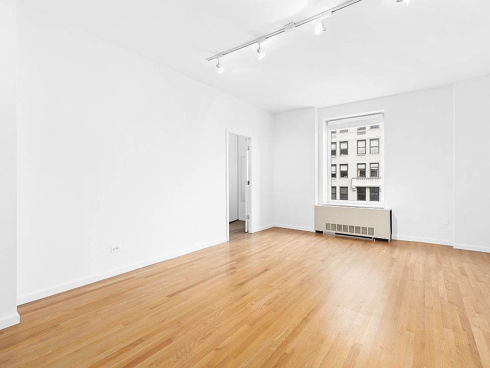 1st image of 257 Central Park W #9C1