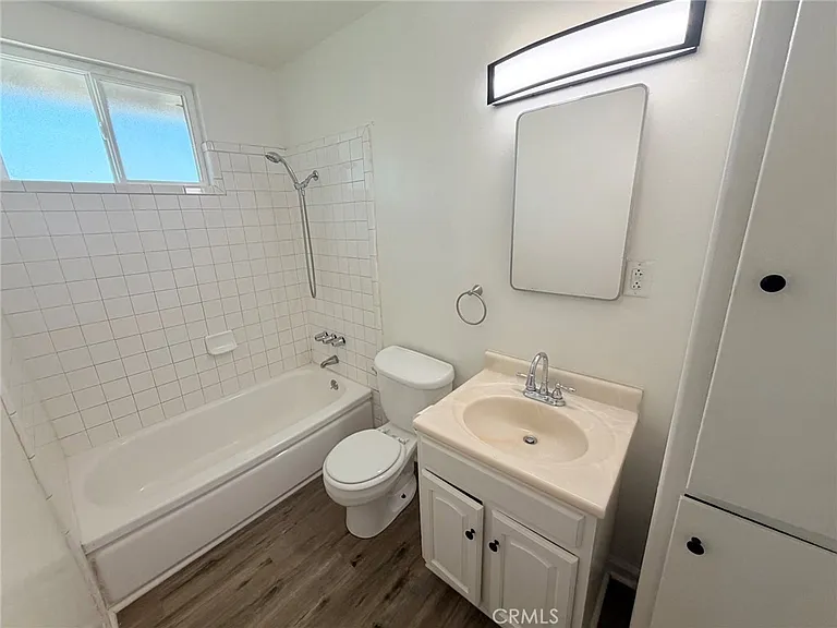 316 N San Gabriel Ave #D — Photo 14