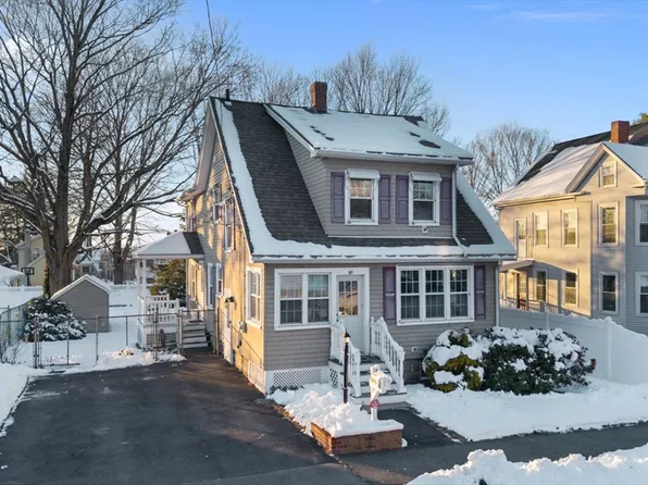 27 Vernon St, Haverhill, MA 01835
