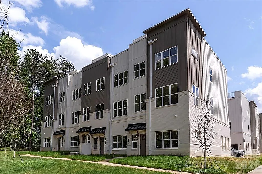 5007 Nimes Road - - — Photo 2