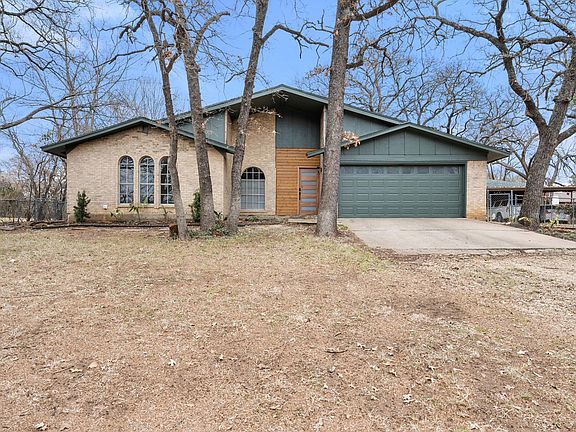 2nd image of 3710 Oakwood Dr