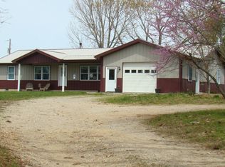 6107 State Rte N, Pomona, MO 65789