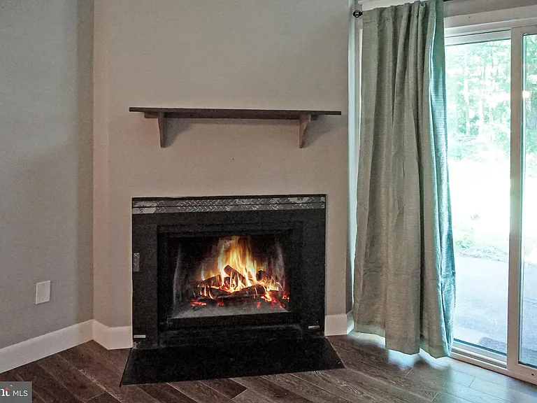 27 W Azalea Ln — Photo 6