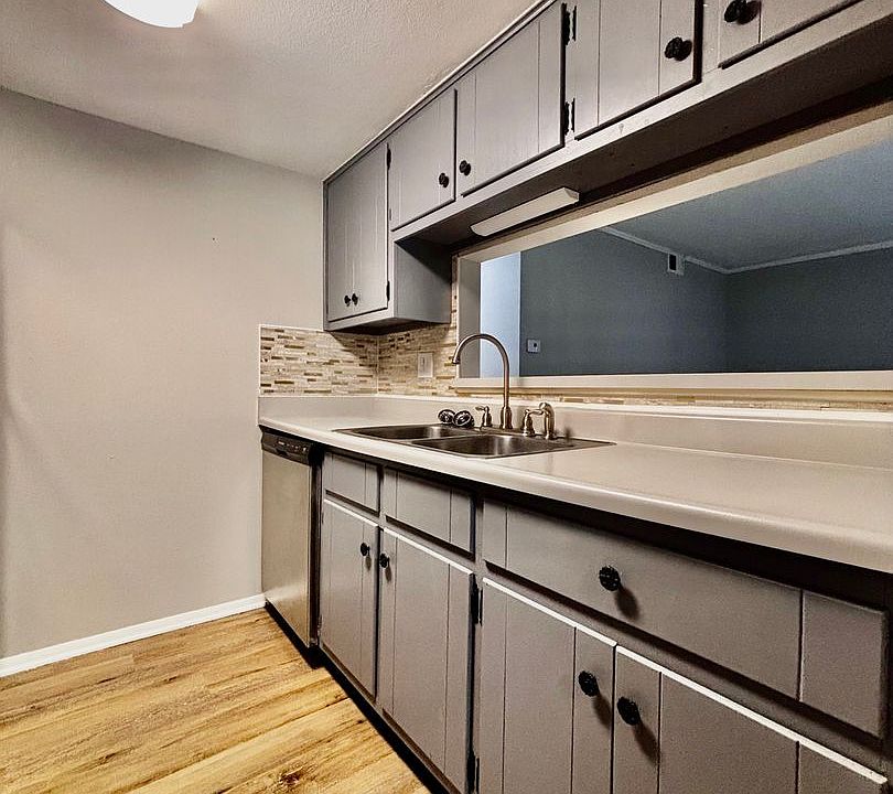 1st image of 4440 Flowerdale Ave #H