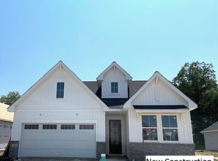 2163 Myla Way, Amherst, OH 44001