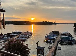 14509 Waterside Dr, Charlotte, NC