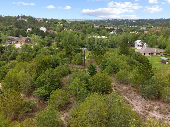 Kaanapali Ln, Bastrop, TX 78602