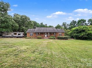 3999 Fincher Rd, Matthews, NC 28104