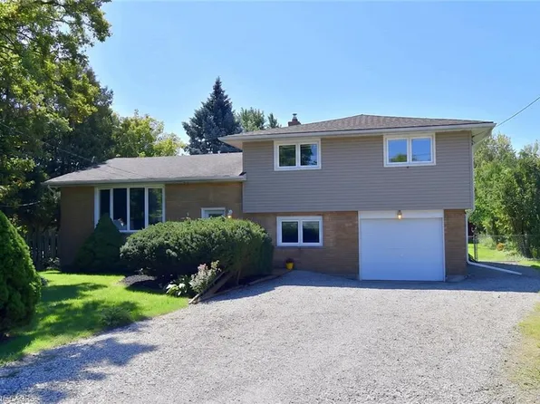 8491 Dickenson Rd E, Hamilton, ON L0R 1W0