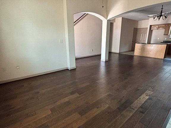 3rd image of 2506 Apollo Villa Rd