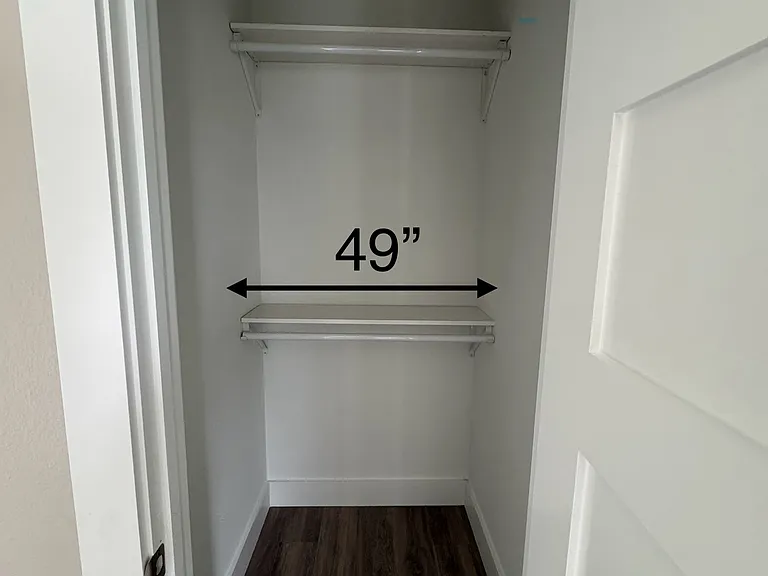 104 E Brown St #B — Photo 13