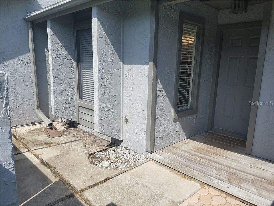 1st image of 210 Lemon Tree Ln #210H