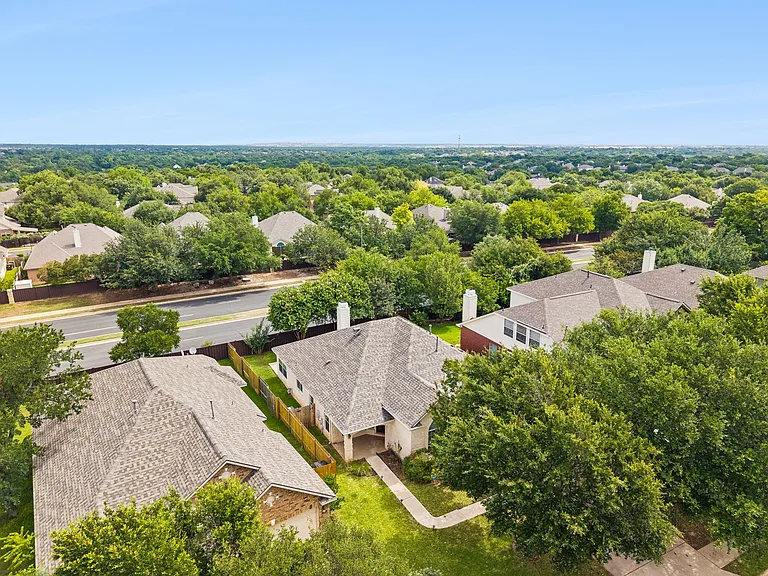 7206 W Magic Mountain Ln — Photo 33