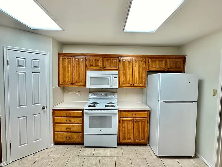 3546 Cedar Ridge Ln — Photo 13