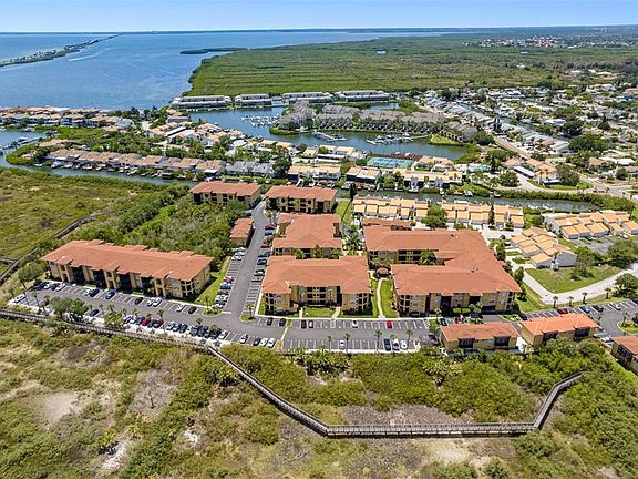 3rd image of 4333 BAYSIDE VILLAGE DRIVE #102