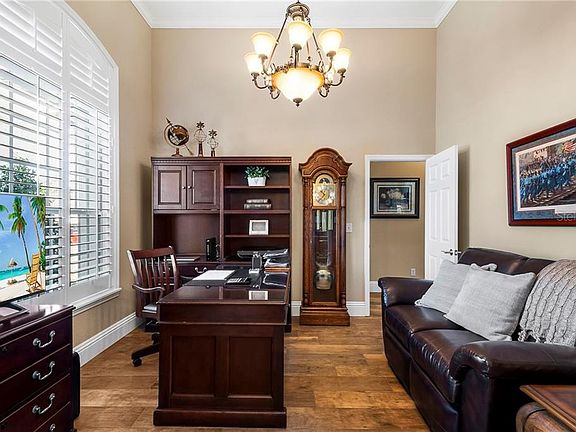 5th image of 1875 Woodpointe Dr