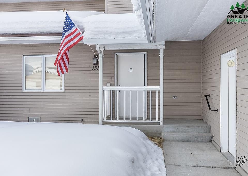 1st image of 1317 Bainbridge Blvd