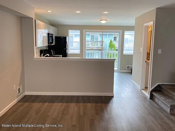 3rd image of 45 Mallard Ln