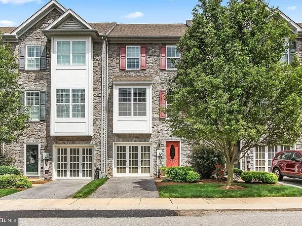 1241 Stonehaven Way, York, PA 17403