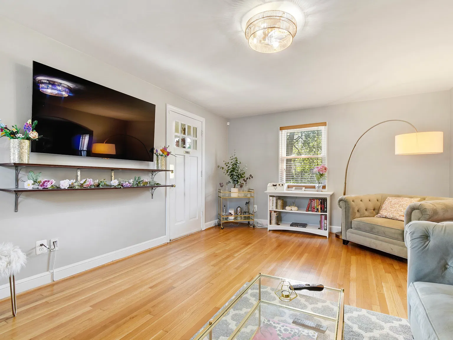 3 bed, 1630 sqft, $4,500 — Photo 4