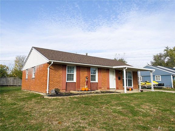 5th image of 759 Hedwick St