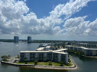 1000 E Island Blvd APT 1510, North Miami Beach, FL 33160