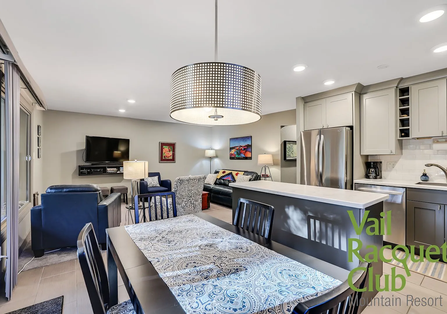 Ski Season Rental - 2BR, 2BA with Health Club Membership — Photo 2